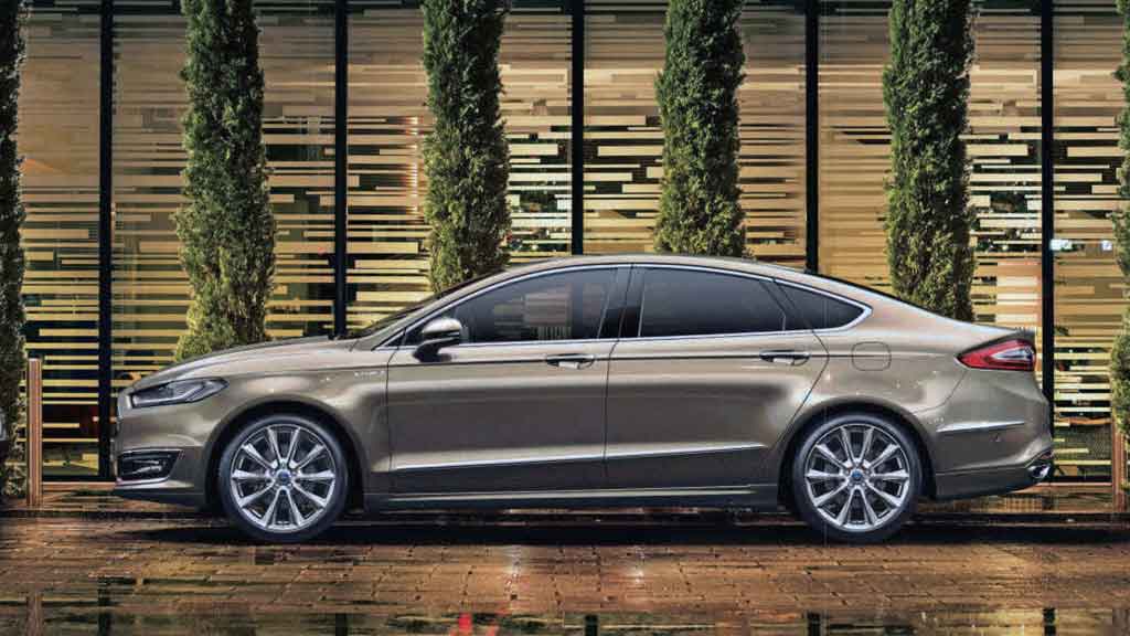 Ford_Mondeo_Vignale