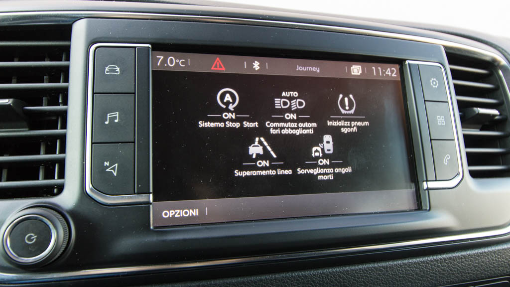 Citroen SpaceTourer 10