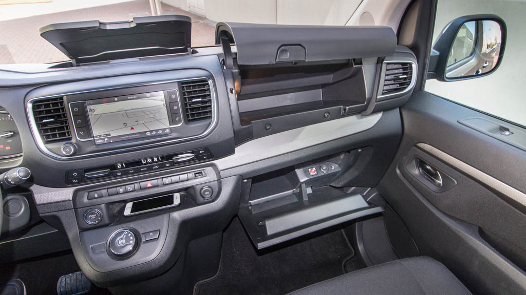 Citroen SpaceTourer 21