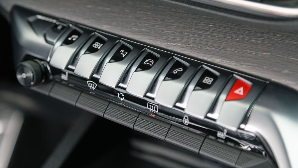 Peugeot 5008 6